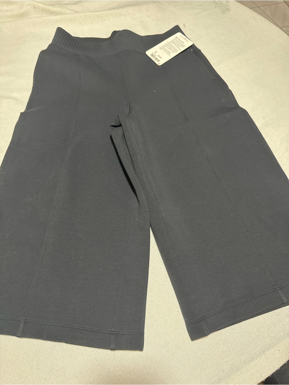 lululemon athletica Black Wide-Leg Capris